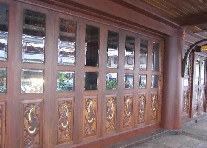 Chang Siam Inn