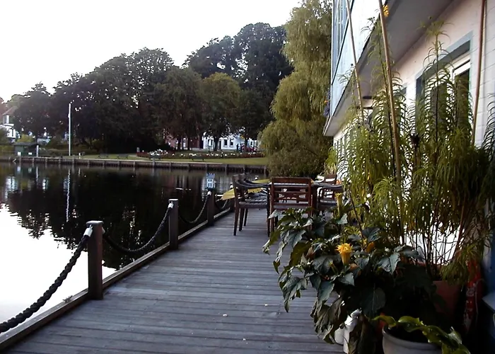 Restaurant und Hotel Zum Weissen Ross