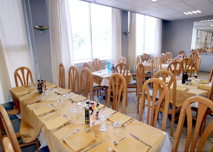 Hotel La Source Lourdes