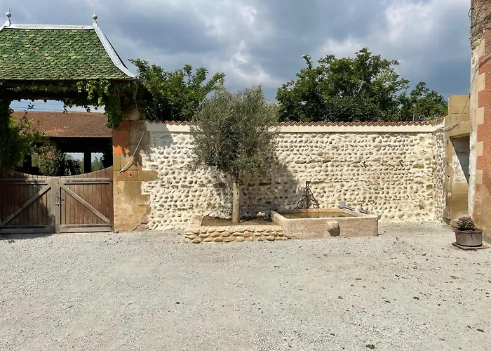 Chateau De Vaugelas - Charmant Domaine Pres De Valence