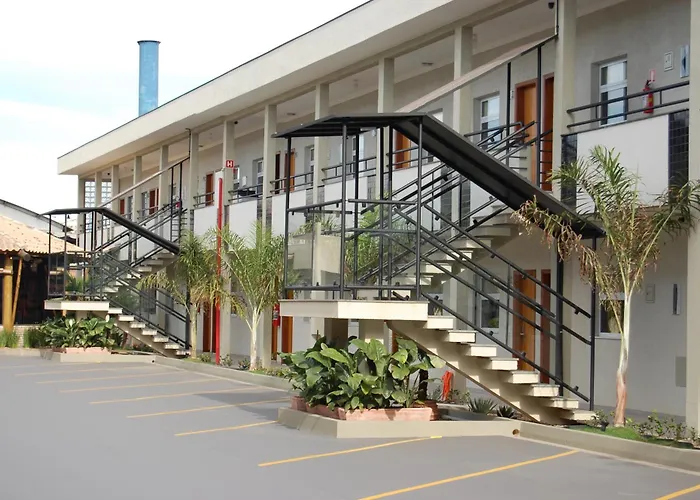 Limeira Suites