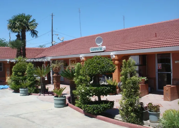 Economy Inn