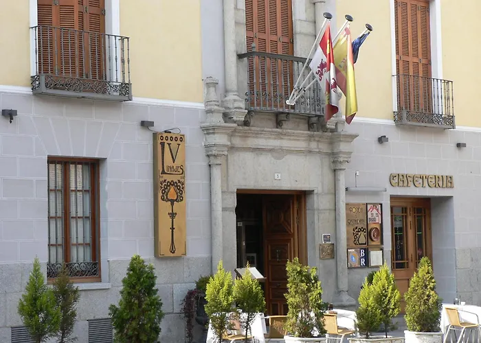 Posada Real Los Cinco Linajes