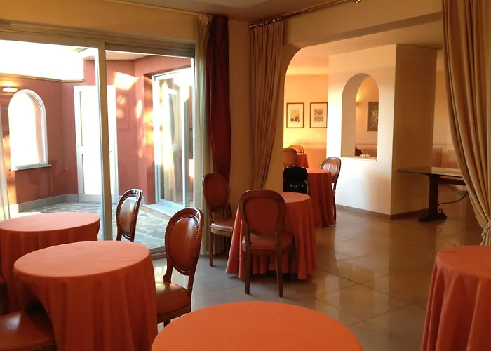Hotel Daniel