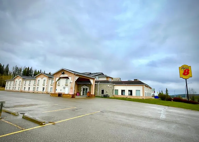 Super 8 By Wyndham Hinton-Free Breakfast,Wifi,Parking