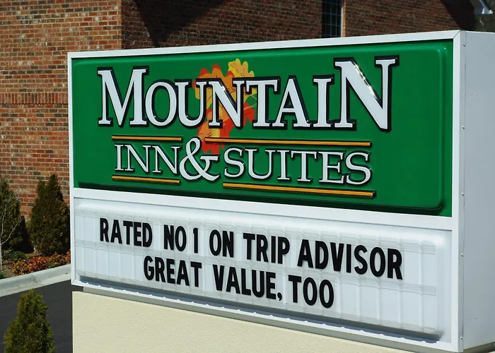 Mountain Inn & Suites Airport - Hendersonville