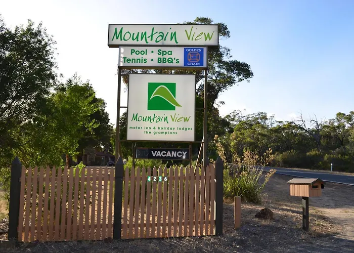 Mountain View Motor Inn & Holiday Lodges