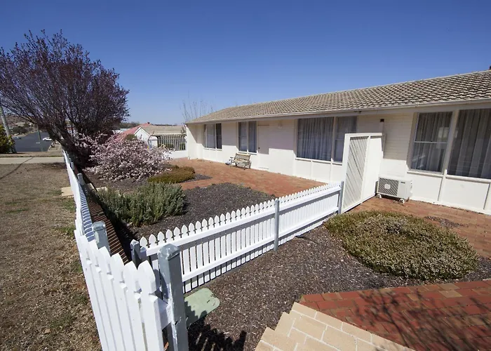 Redhill Cooma Motor Inn