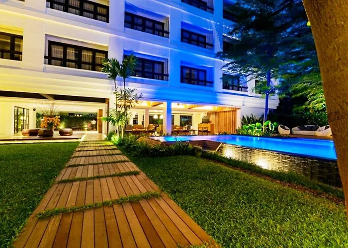 Uma Residence
