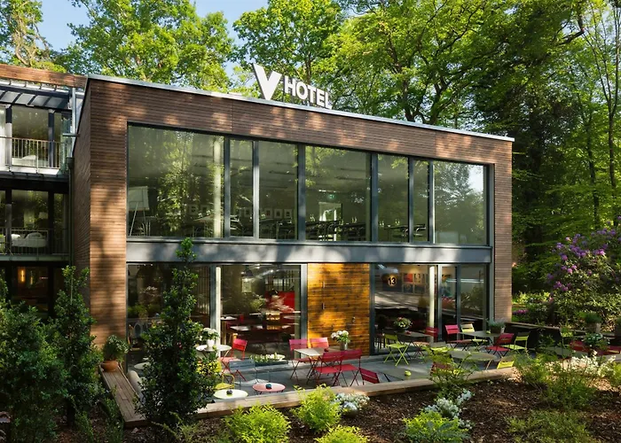 V-Hotel