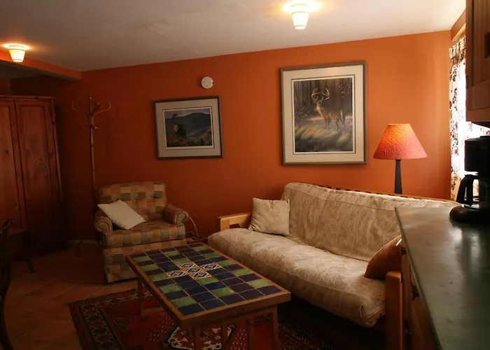 Spirit Tree Inn B&B