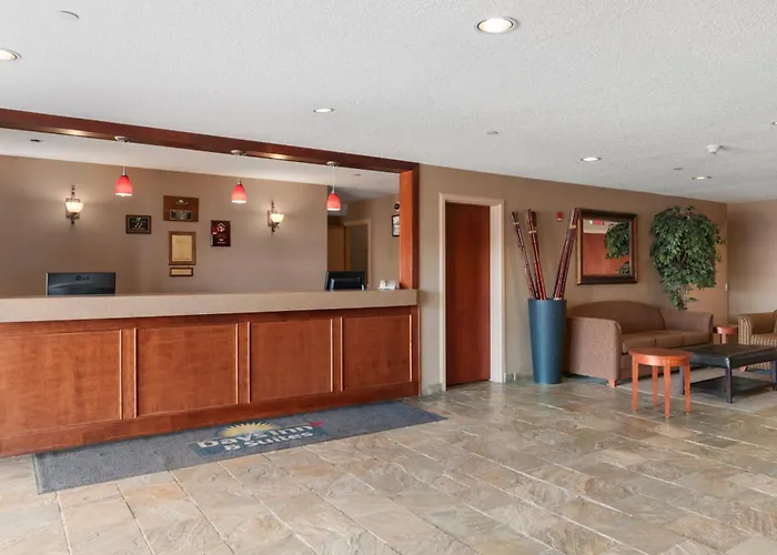 Days Inn & Suites By Wyndham