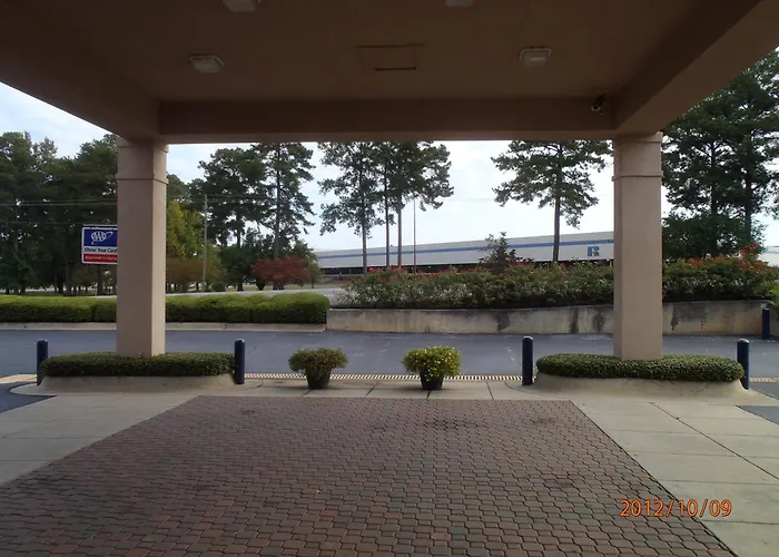Days Inn By Wyndham Alexander City