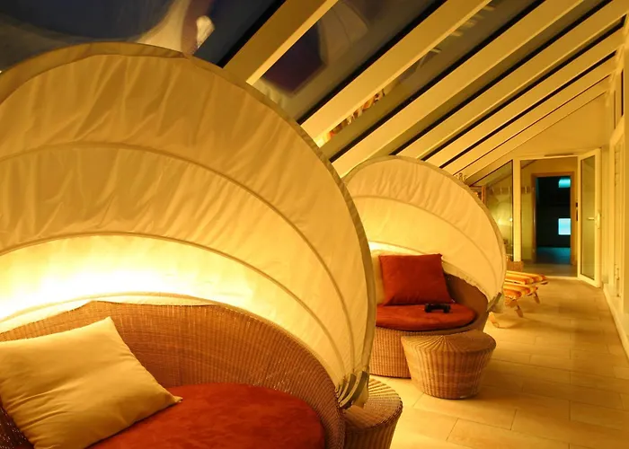 Hotel Cavallino Bianco - Weisses Roessl San Candido