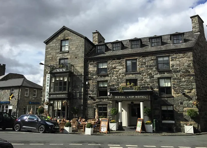 Royal Ship Hotel Dolgellau