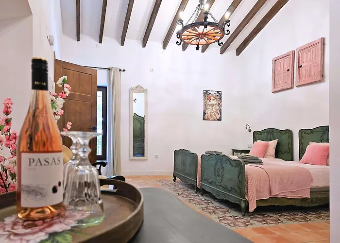 Bed and Breakfast Casa Rodriguillo El Pinós