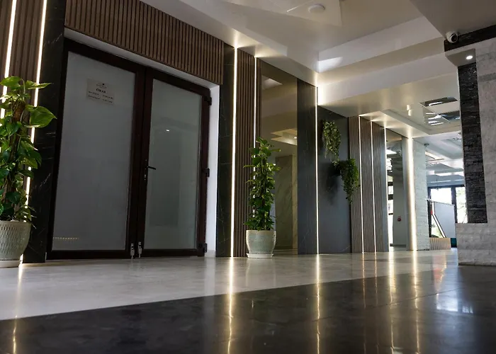 Black Tulip Hotel