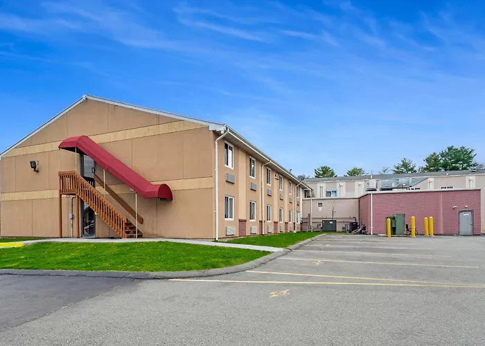 Americas Best Value Inn Foxboro