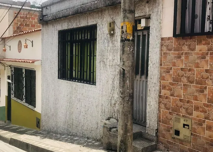 Hostal La 18
