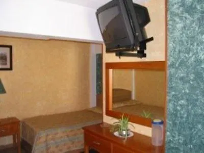 Del Rio Inn