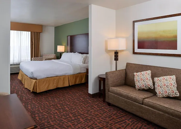 Holiday Inn Express Hotel & Suites Cherry Hills By Ihg
