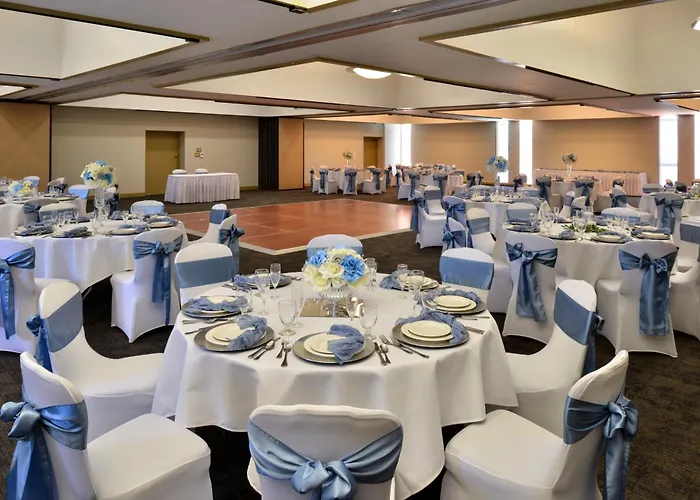 Hawthorne Inn & Conference Center