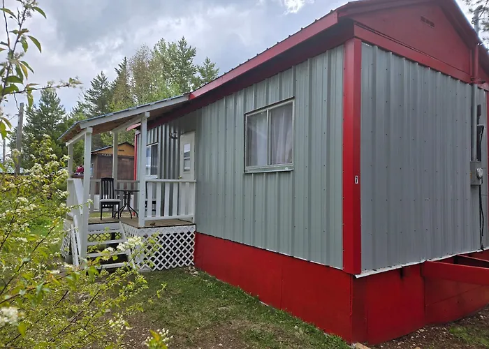 Blue River Campgrounds & Cabin-Public Washroom