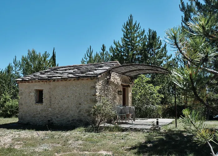 Les Maisons De Chante Oiseau