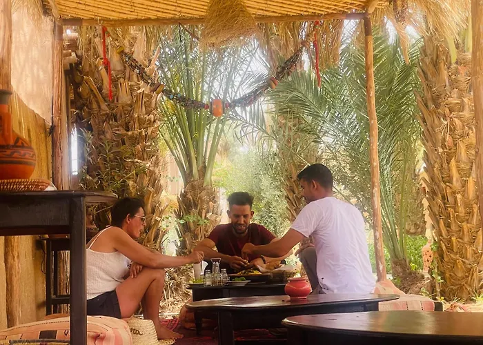 Zagora Oasis Lodge & Desert Excursions