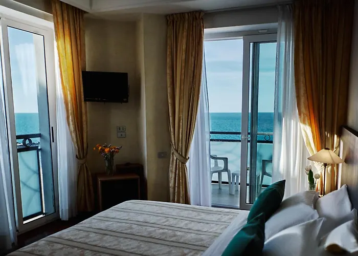 Hotel Negresco Cattolica