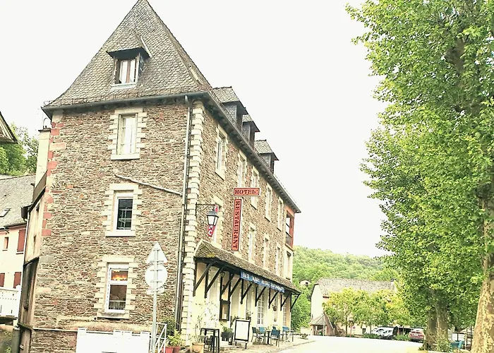 Hotel Aux Gorges Du Dourdou à Grand-Vabre