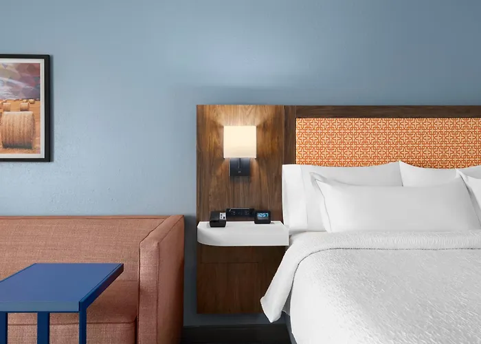 Hampton Inn - Starved Rock Area