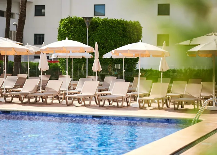 Aluasun Continental Park Hotel & Apartments Playa de Muro 