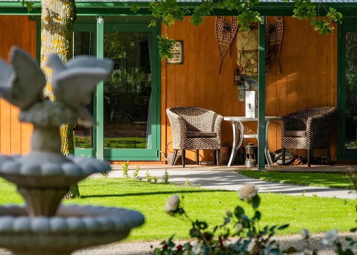 The Jolly Poacher Retreat