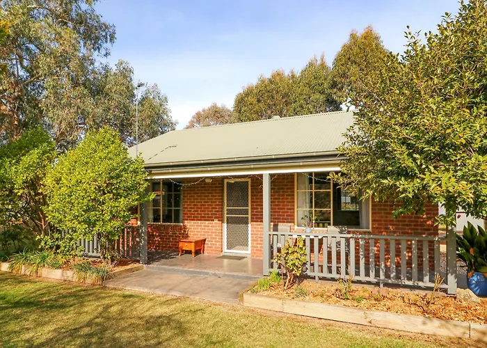 Greenvale Holiday Units Mansfield