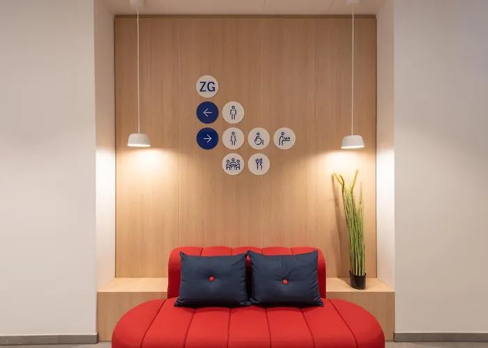 Holiday Inn Express By Ihg