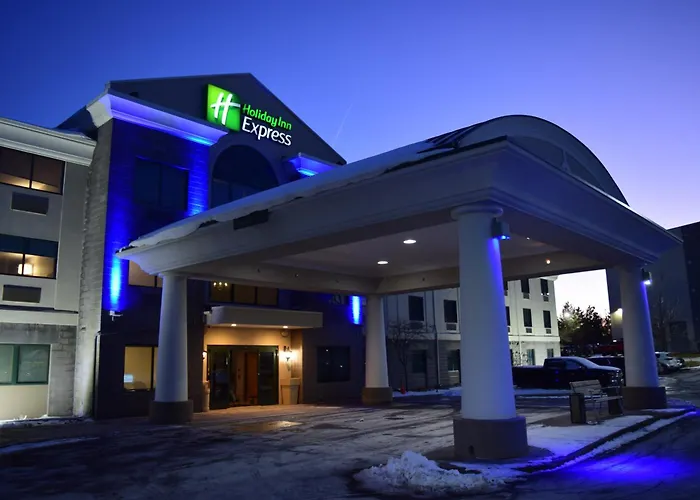 Holiday Inn Express Syracuse Airport By Ihg
