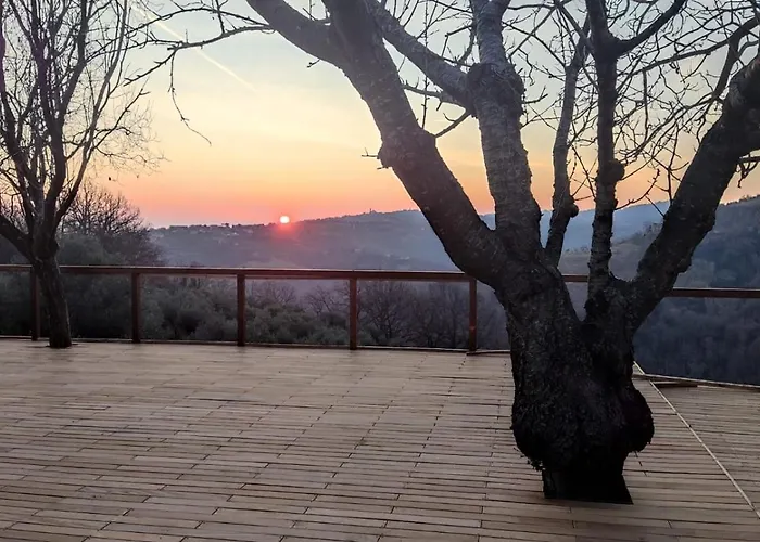 "Cara Pace" In Collina Per Famiglie