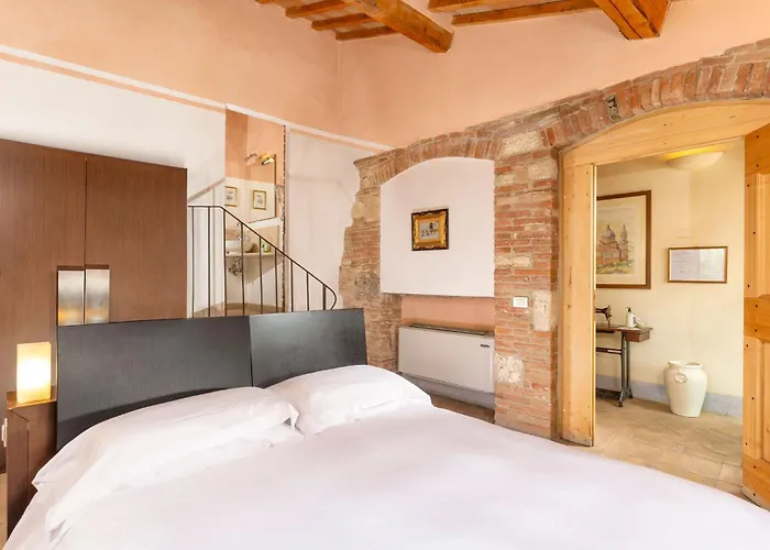 Locanda del Vino Nobile, Montepulciano Rooms AC, WI-FI