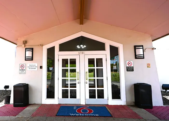 Motel 6-, Mo