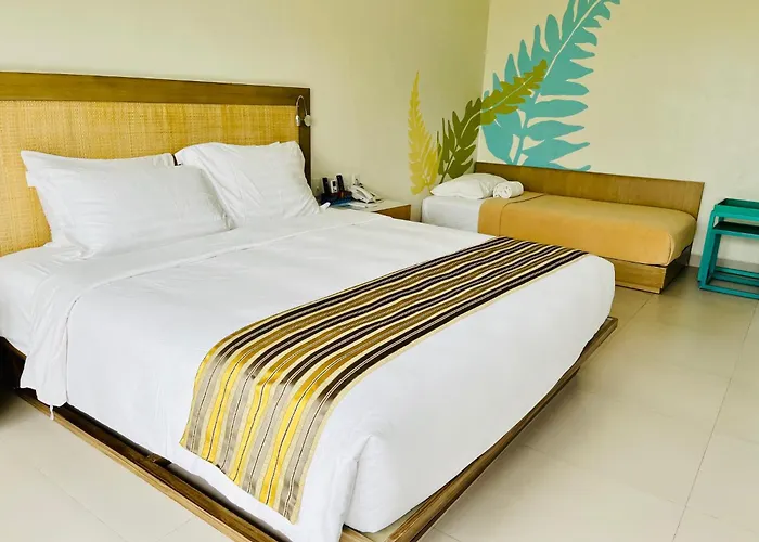 Hotel Costa Pacifica Baler