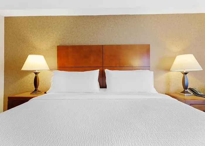 Sandman & Suites London Downtown