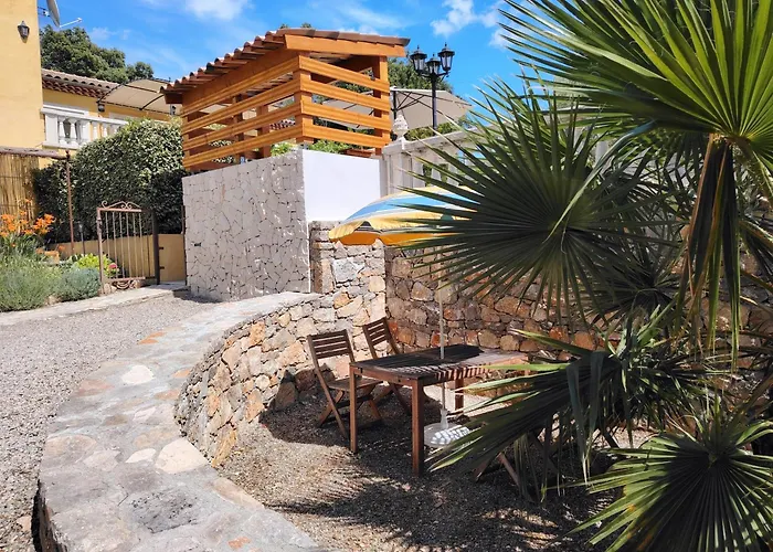 Villa Xanadu