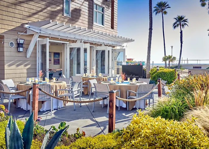 Beach House Hotel At Hermosa Beach