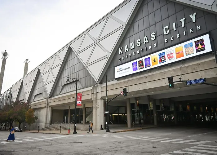 Crowne Plaza Downtown By Ihg
