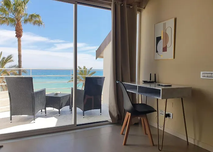 Hotel De La Plage Pietra Ligure
