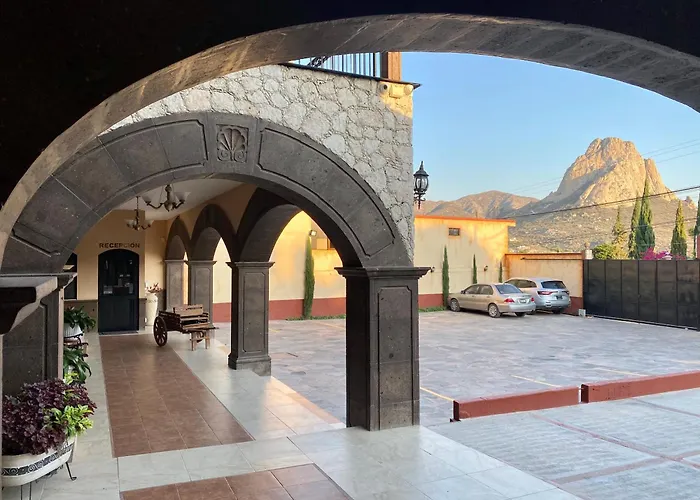 Hotel Villa Bernal