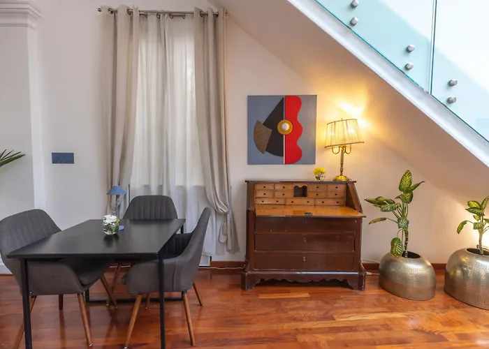 L' lerie Easy Suites