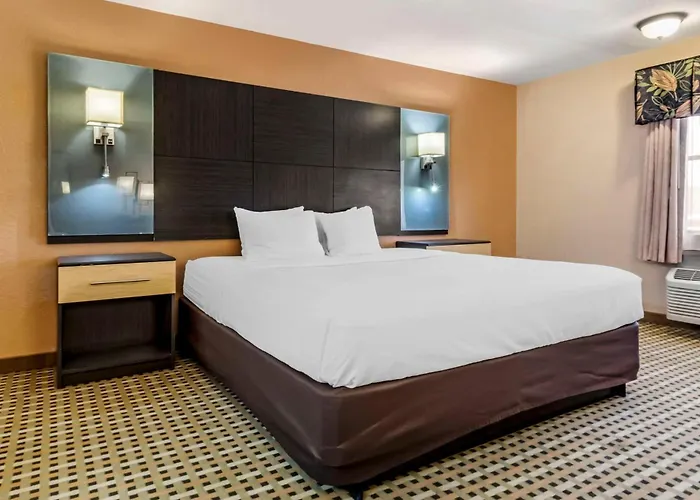 Quality West Near Medical Center