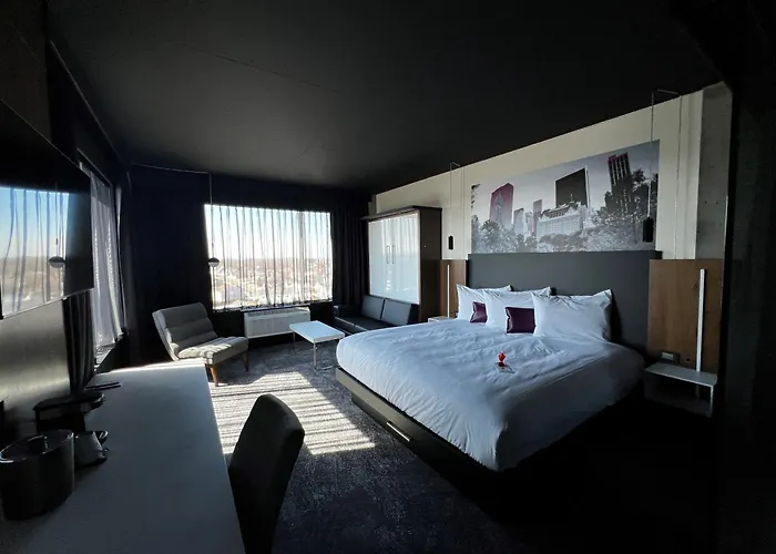 Grand Hotel Times Levis